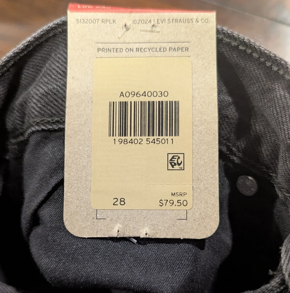 Levi's Low Pro High Rise Jeans - Picture 4 of 5